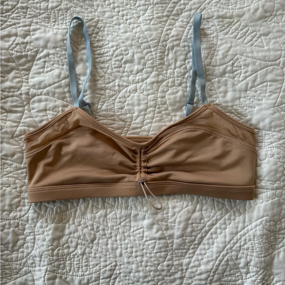 Fabletics sports bra